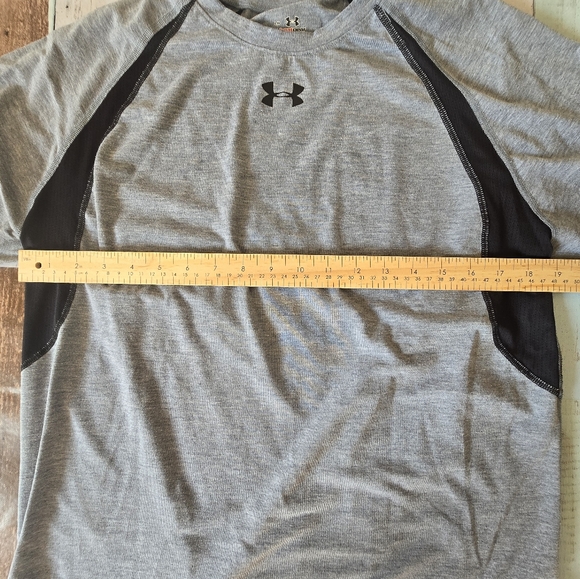 Under Armour Heat Gear long sleeve - Picture 3 of 4